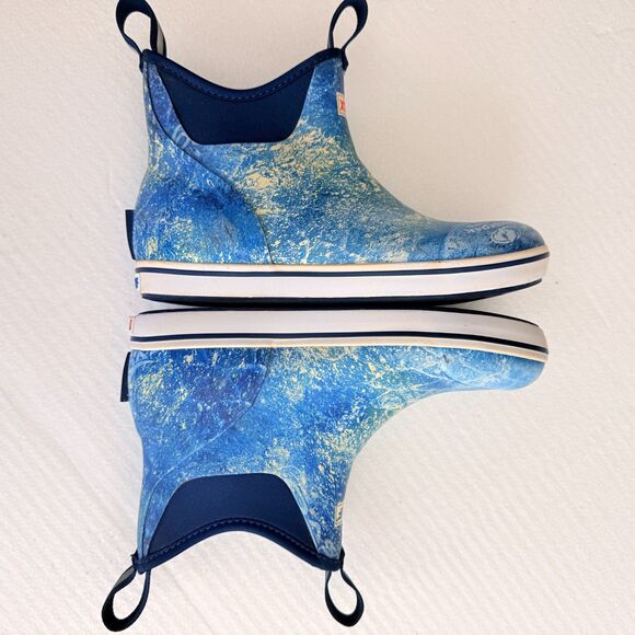 Size 7 D - Xtratuf 6 Inch Ankle Deck Boot, Mossy Oak Coastal Inshore Men's Boot - Picture 5 of 10